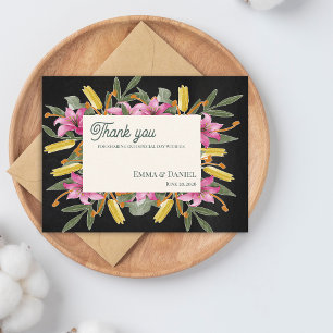 Schüchterne Blush-Lilie Elegante Florale Hochzeits Postkarte