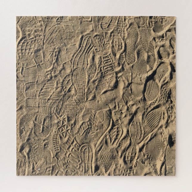 Schuhdrucke im Sand (Vertikal)