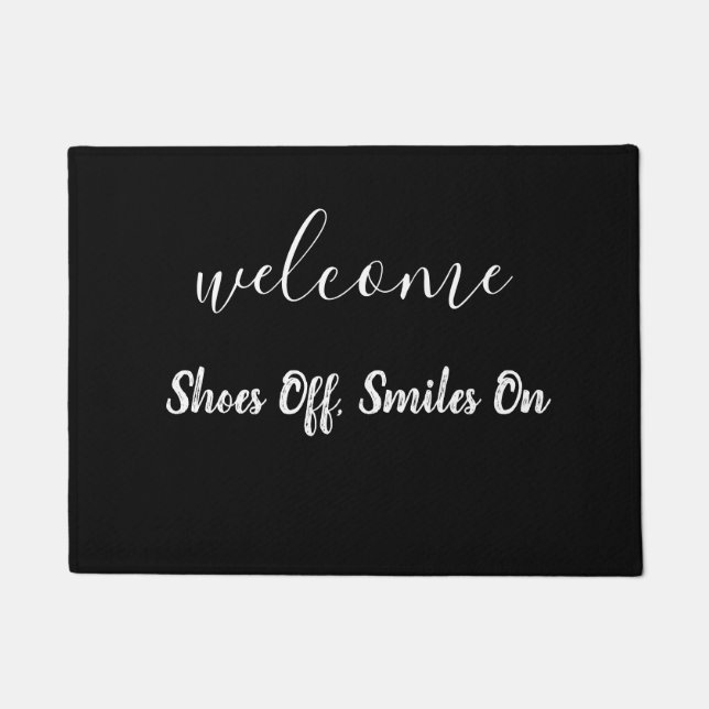 Schuhe aus, lächeln an fußmatte (Vorderseite)