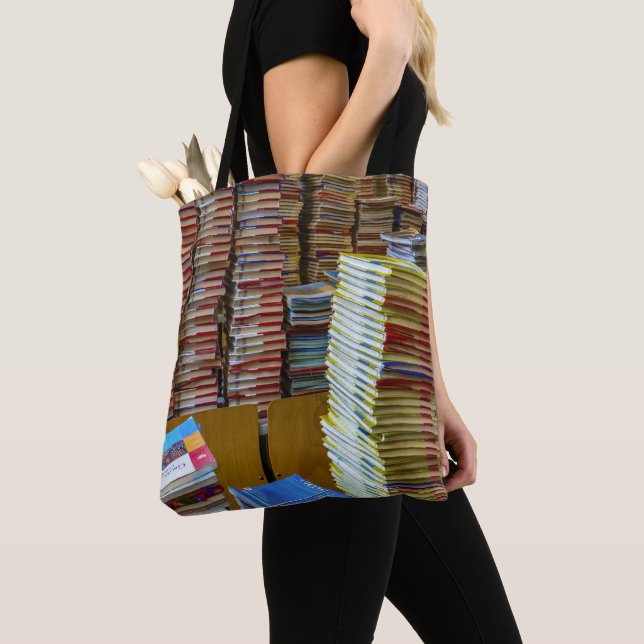 Schulbuchstäbchen-Bibliothek Lehrerin Student Tote Tasche (Von Nahem)