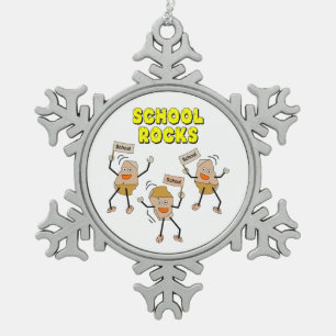 Schulgestein Schneeflocken Zinn-Ornament