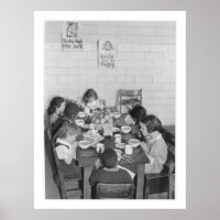 Schulkinder essen Mittag - Vintag