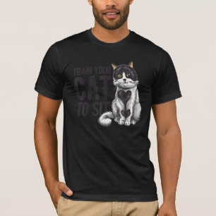 Schulung Ihrer Katze zum Sitzen des Tierkatzen-Sit T-Shirt