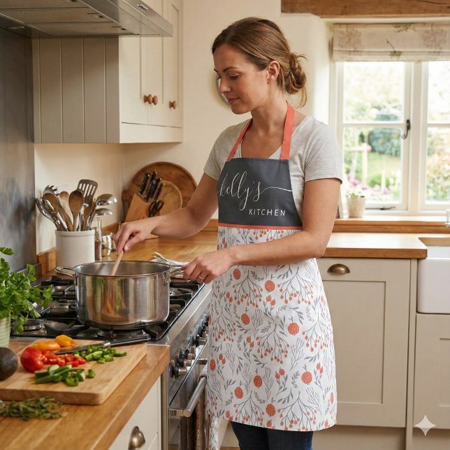 Schürze für Blumen-Überdruck (This beautiful personalized apron would make a great bridal shower or birthday gift! )