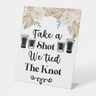 Schuss, wir tippen dem knot-floralen Hochzeitspeda Sockelschild
