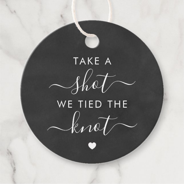 Schuss, wir tippen die Knot Wedding Chalkboard Geschenkanhänger (Vorderseite)