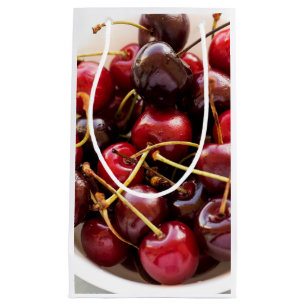 Schüssel mit Kirschen Kleine Geschenktüte