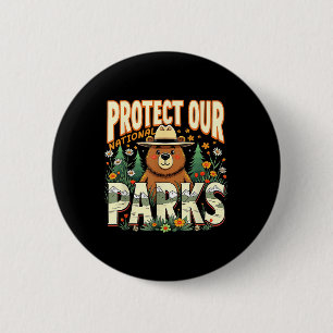 Schützen Sie unseren Niedlichen Ranger Bear Wildli Button