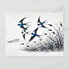 Schwalbengruppe, die durch den Himmel in China auf Postkarte