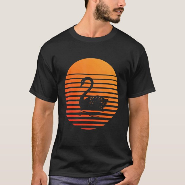 Schwan-Schatten-Silhouette vor einer Sonne T-Shirt (Vorderseite)