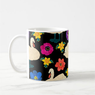 Schwäne, Blume, handgezeichnet schwarzer Hintergru Kaffeetasse