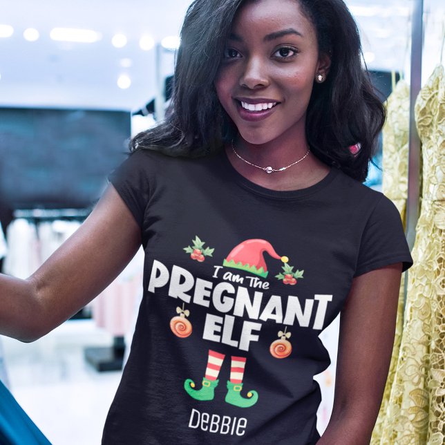 Schwangere Elf Familie passend Weihnachtsnamen Spa T-Shirt (Von Creator hochgeladen)