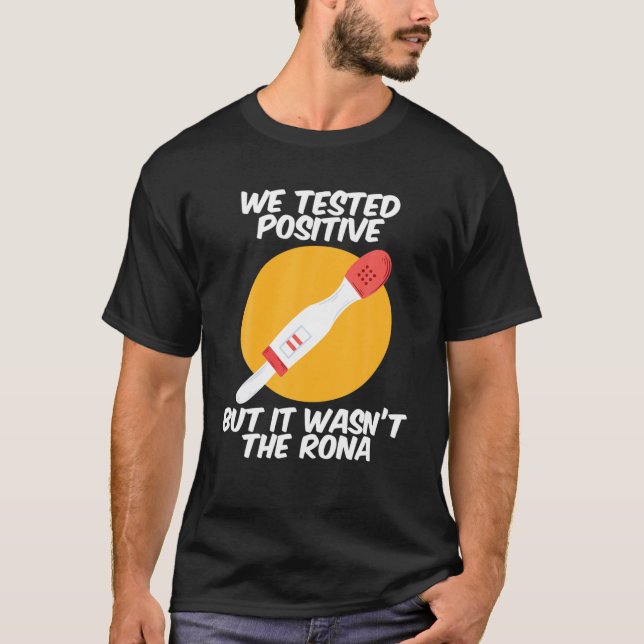 Schwangerschaft Ankündigung Junge Mutter oder Vate T-Shirt (Vorderseite)