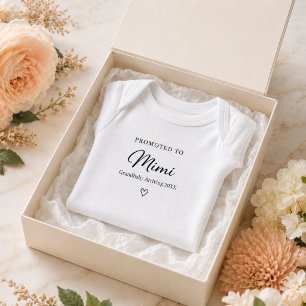 Schwangerschaftsenthüllungsgeschenk für Mimi Baby Strampler