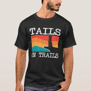 Schwänze auf Trails Black Great Dane Wandern T-Shirt