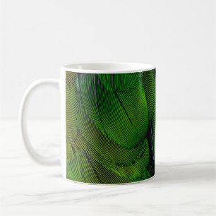 Schwänze von grünen und roten Vogelarten Kaffeetasse