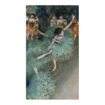Schwänzender Tänzer, Tänzer in Grün von Edgar Dega