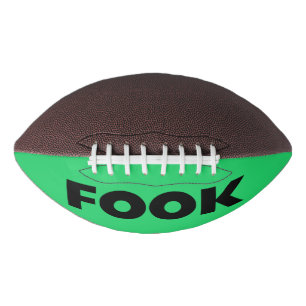 Schwarz auf grünem Fußball Football