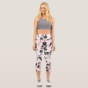 Schwarz auf rosa Muster Vögel und Kirschblüten Capri Leggings