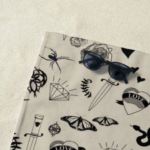 Schwarz & Beige Hand Dragezeichnetes Tattoo-Muster Strandtuch