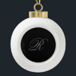 Schwarz-Grau-Schlichtes Minimalistisches Hinzufüge Keramik Kugel-Ornament<br><div class="desc">Diejenigen, die es sehen, werden sagen, was ein einfaches Design und wird nicht in der Lage sein, ihre Augen von diesem. Es ist ein sehr elegantes, sehr ästhetisches und sehr einfaches perfektes Design. Mit dieser Einfachheit werden Sie sofort reflektieren, was für eine schöne Persönlichkeit Sie haben und die Sensibilität in...</div>