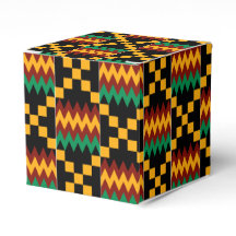 Schwarz, Grün, Rot und Gelb Kente Tuch