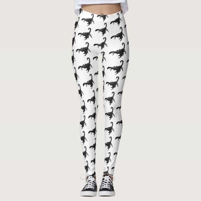 Schwarz-hungriges Skorpion Cartoon Illustration Leggings (Vorderseite)