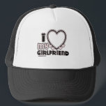 schwarz i luv 1 truckerkappe<br><div class="desc">niedlicher und blubbly Schriftart,  der "I Liebe My GIRLFRIEND" mit einem großen Herz sagt,  mit dem Sie Ihr Bild in schwarz und hellrosa einfügen können</div>