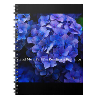 Schwarz mit lila Hydrangea & Pass MASI - ein Fanmo Notizblock