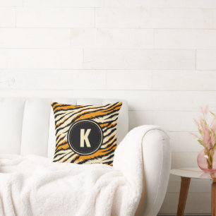 Schwarz Orange Tiger Streifen Muster Monogramm Kissen
