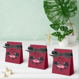 Schwarz-Pink-Gothic-Blutung Zähne Gefälligkeitsbox Geschenkschachtel