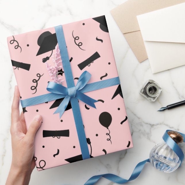 Schwarz-Rosa-Blush-Graduierungstest Geschenkpapier (Schenken)