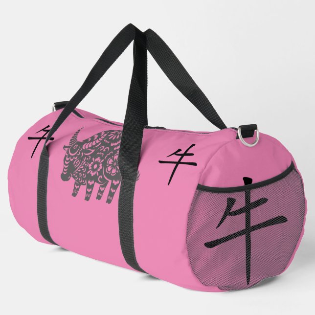 Schwarz, Rosa, Grau, Jahr des Ochsen-Chinesischen  Duffle Bag (Rechte Ecke)