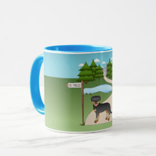 Schwarz-roter Rottweiler-Hund an einem Wanderweg Tasse