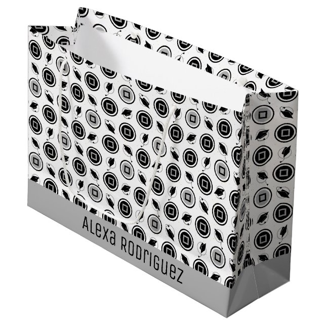 Schwarz-Silber-Graduierungs-Cap-Muster Große Geschenktüte (Vorderseite Schrägansicht)