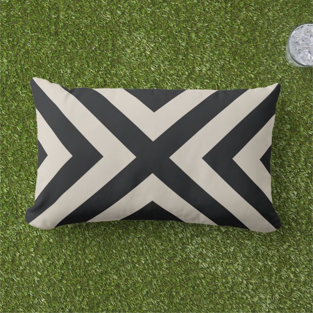 Schwarz und Beige Moderne Zickzack Streifen Lendenkissen (Gras)