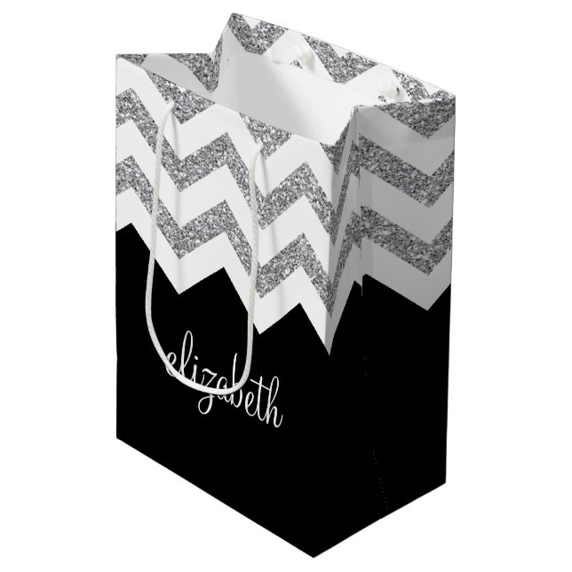 Schwarz und Silber Glitzer Druckköpfe und Name Mittlere Geschenktüte (Vorderseite Schrägansicht)