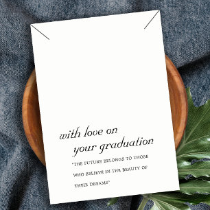 SCHWARZ- UND WEISSER ABSCHLUSS MIT ANZEIGE PLATZKARTE