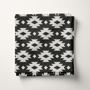 Schwarz-Weiß-Aztec Stoff