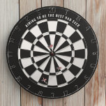 Schwarz/Weiß Bester Vater je Dartboard Dartscheibe<br><div class="desc">Mit diesem eleganten schwarzweißen Mainboard, das für den besten Vater aller Zeiten konzipiert ist, treffen Sie auf die Spitze! Egal, ob er ein erfahrener Profi ist oder nur um Spaß zu spielen, dieses stilvolle Dartboard ist der perfekte Weg, um seine Fähigkeiten zu feiern - auf und ab dem Board. Eine...</div>