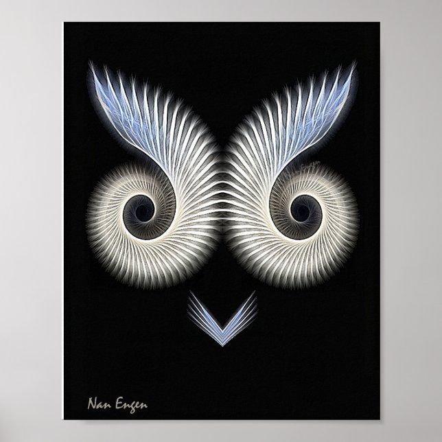 Schwarz-Weiß-Bild einer fantastischen Eule. Poster (Vorne)