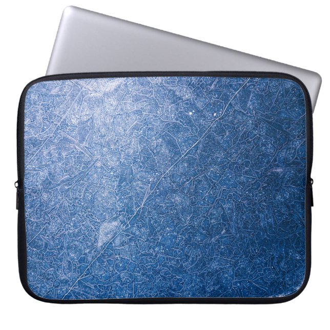 Schwarz-Weiß-Blumentextilien Laptopschutzhülle (Vorderseite)