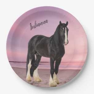Schwarz-Weiß-Clydesdale am Strand bei Sunset Pappteller