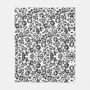 Schwarz-Weiß-Decke gefickt. Fleecedecke