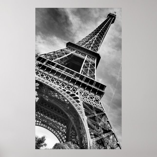 Schwarz-Weiß-Eiffelturm von unten Poster (Vorne)