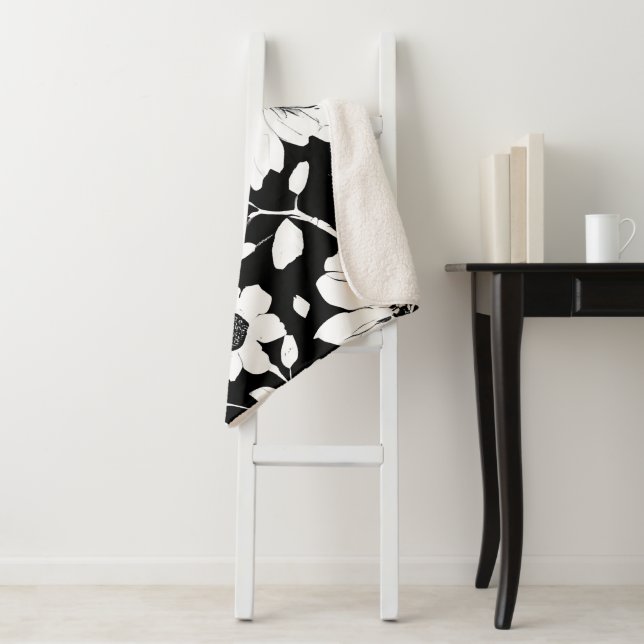 Schwarz-Weiß-Einfache Blume Nahtloses Muster Sherpadecke (Beispiel)