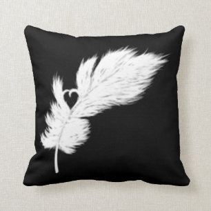 Schwarz-Weiß-Engel-Herzkissen Kissen