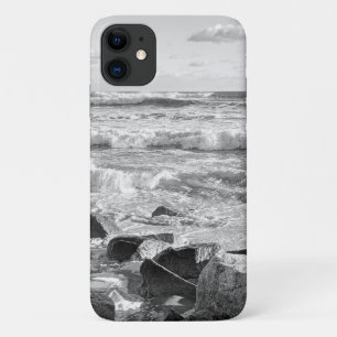 Schwarz-Weiß-Foto der Atlantischen Ozeanwellen Case-Mate iPhone Hülle