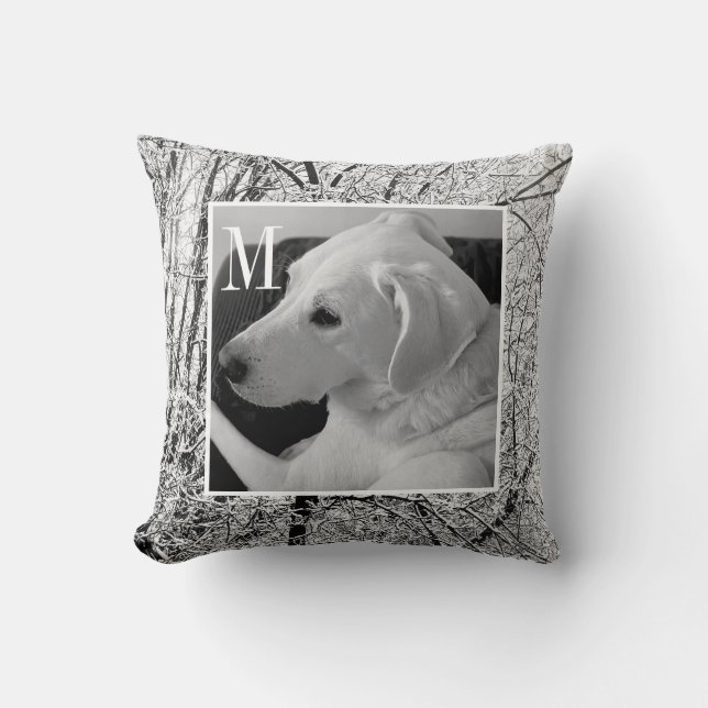 Schwarz-Weiß-Foto der Hunde-Winter-Szene Kissen (Vorderseite)