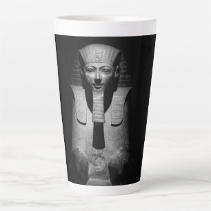 Schwarz-Weiß-Foto des Pharaoh-Königs Milchtasse